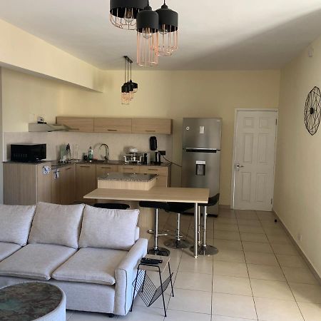 Modern Apartment Close To Flic En Flac Beach Zewnętrze zdjęcie